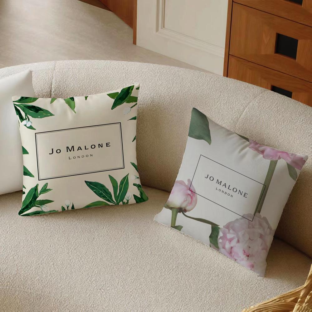 غطاء وسادة فاخر من جو مالون لن - مراجعة Home Fragrance Jo Malone وسعره